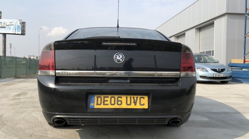 Bara fata Opel Vectra C 2006 Sedan 2.2 i