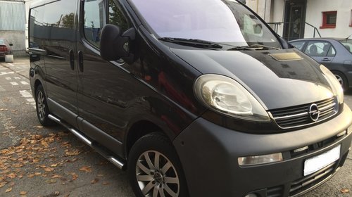 Bara fata Opel Vivaro 1.9 2003 Diesel