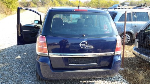 Bara fata Opel Zafira B 2007 hatchback 1.9