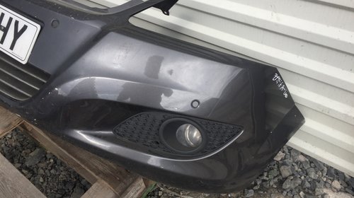 Bara fata Opel Zafira B facelift cu senzori de parcare