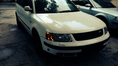 Bara fata Passat B5.5 2003 completa cu grile si fusta, 1.9 tdi