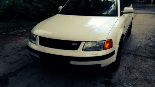 Bara fata Passat B5.5 2003 completa cu grile si fusta, 1.9 tdi