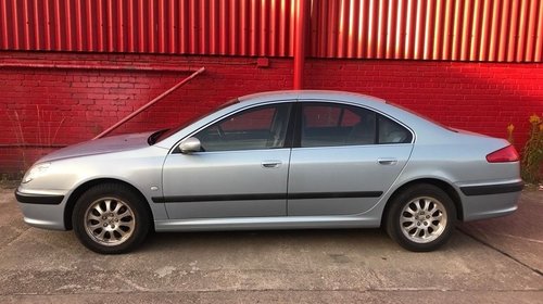 Bara fata Peugeot 607 2001 Berlina 2,0 ew10