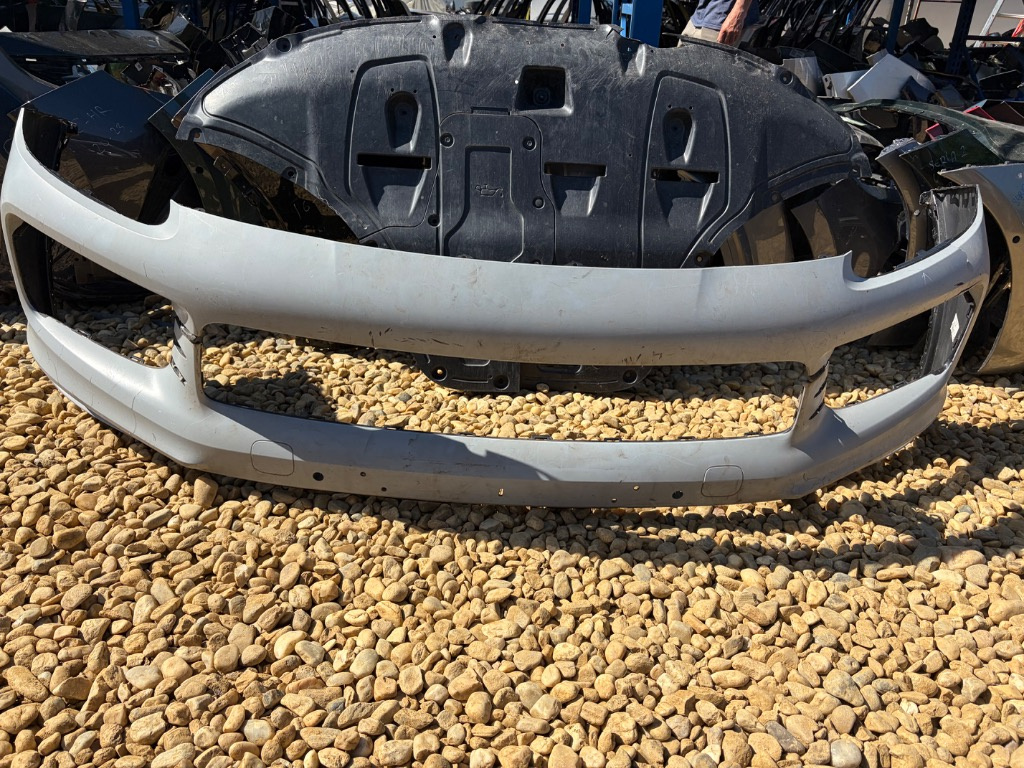 Bara fata Porsche Cayenne 9Y0 2019/2020/2021/2022/2023