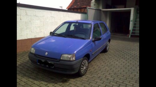 Bara fata Renault Clio