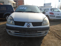 Bara fata Renault Clio