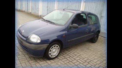 Bara fata Renault Clio