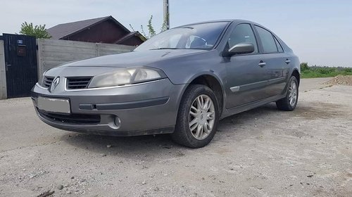 Bara fata Renault Laguna 2006 hatchback 2.2 D