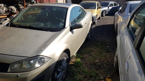 Bara fata Renault Megane 2 2004 Cabrio 1.9DCI