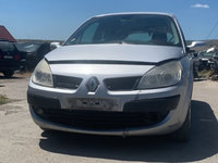 Bara fata Renault Scenic 2 2007 hatchback 1.9dci