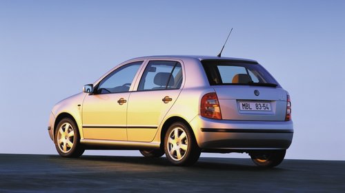 Bara fata Skoda Fabia 1 I 1999 2000 2001 2002 2003 2004