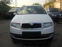 Bara fata Skoda Fabia 2001 BREAK 1.4