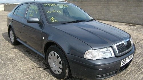 Bara fata skoda octavia 1