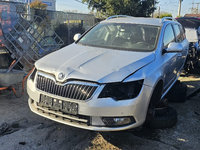 Bara fata Skoda Superb 2015