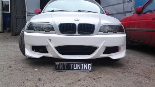 Bara fata / spate si set praguri Body kit BMW