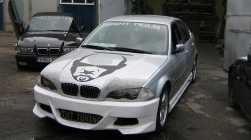 Bara fata / spate si set praguri Body kit BMW e46 Prior Design