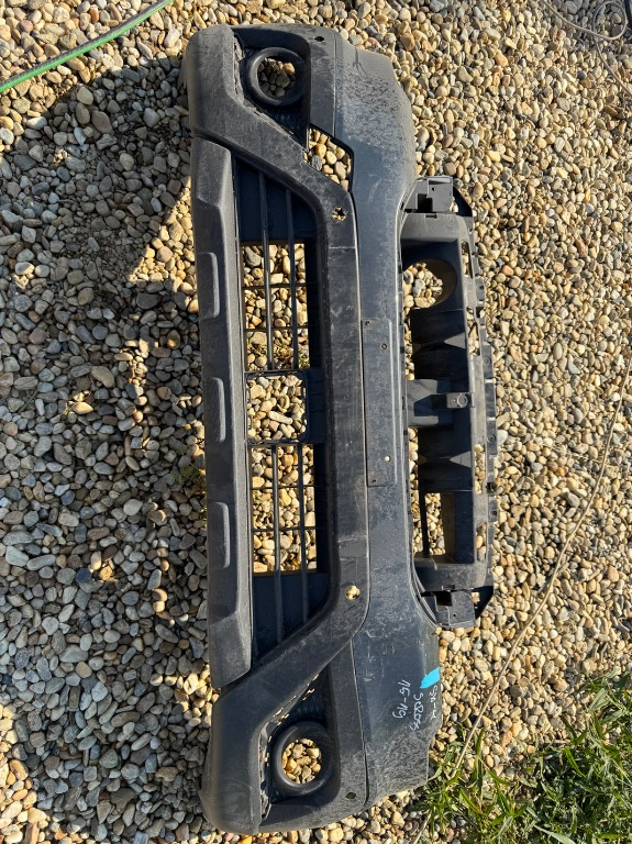 Bara fata + spoiler Suzuki SX4 S Cross 2015/2016/2017/2018/2019 Gauri Pentru 4 Senzori