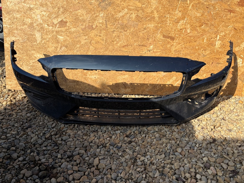 Bara fata + spoiler Volvo S60 V60 R-Design 2019/2020/2021/2022/2023/2024