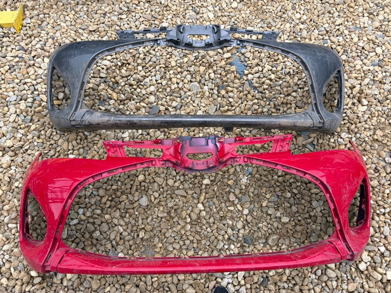 Bara fata Toyota Yaris 3 2014/2015/2016/2017/2018