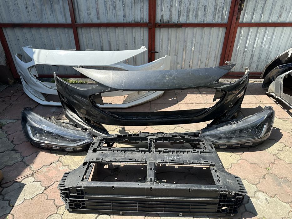 Bara fata / trager / far Ford Focus 4 Facelift 2021-2023