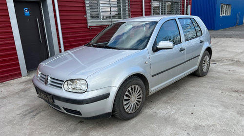 Bara fata Volkswagen Golf 4 2001 HATCHBACK 1.