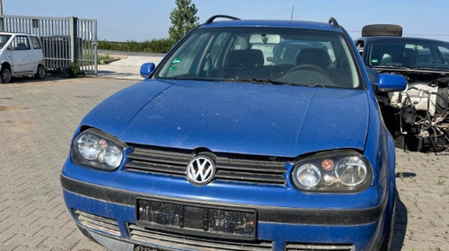 Bara fata Volkswagen Golf 4 2002 COMBI TUNING