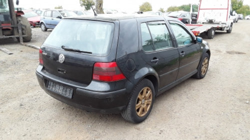 Bara fata Volkswagen Golf 4 2002 hatchback 1.4