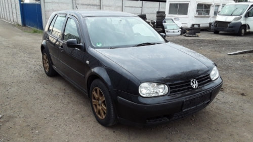 Bara fata Volkswagen Golf 4 2002 hatchback 1.4