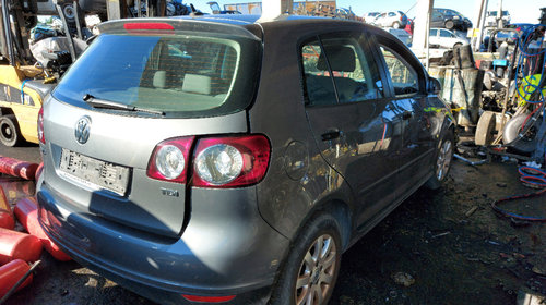 Bara fata Volkswagen Golf 5 Plus 2006 plus 1.9 tdi