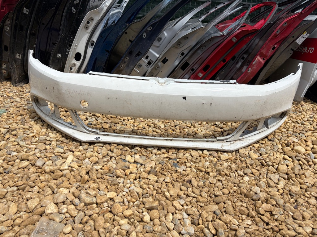 Bara fata Volkswagen Jetta 5C6 2010/2011/2012/2013/2014