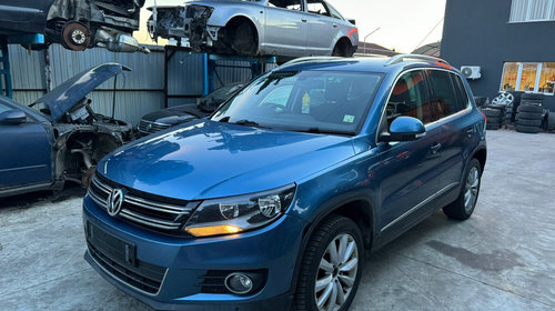 Bara fata Volkswagen Tiguan 2014 SUV 2.0 TDI