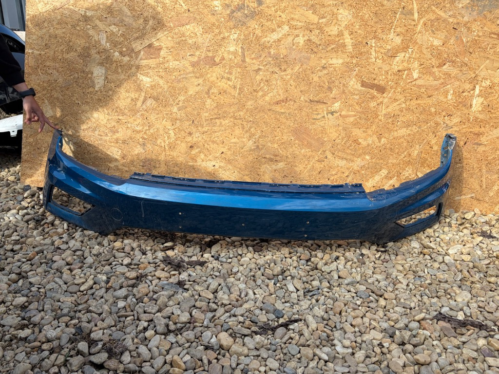 Bara fata Volkswagen Tiguan 5N 2016/2017/2018/2019/2020/2021