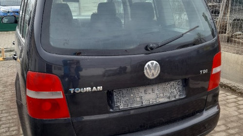 Bara fata Volkswagen Touran 2005 monovolum 1.9 diesel