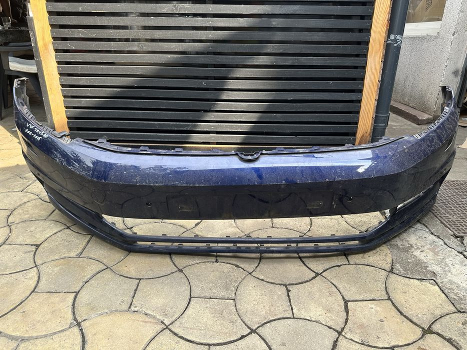 Bara fata Volkswagen Touran 2011/2012/2013/2014/2015