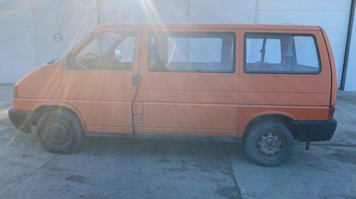 Bara fata Volkswagen TRANSPORTER 1995 duba 2400 diesel