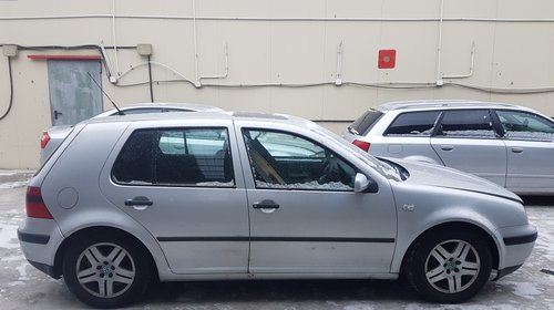 Bara fata VW Golf 4 2002 Hatchback 1.9tdi