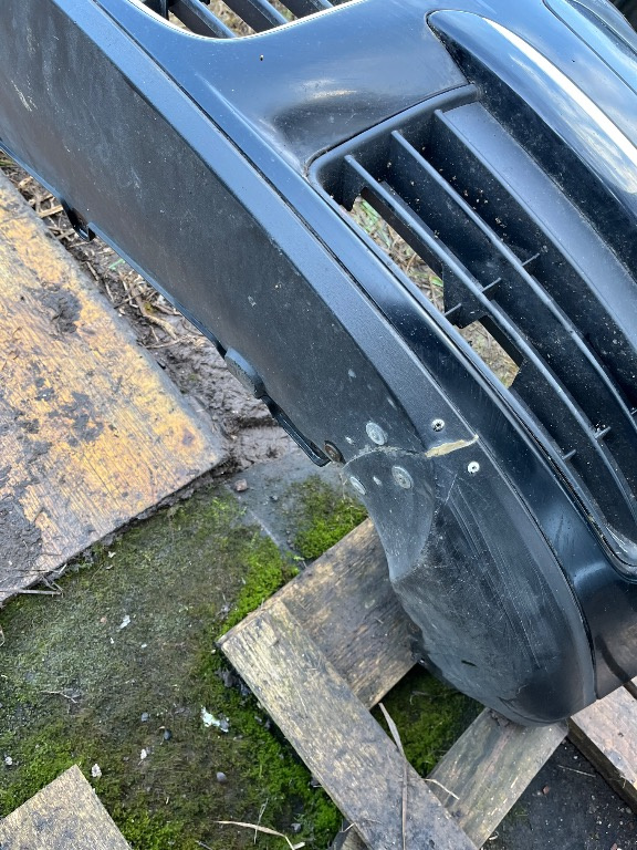 Bara fata vw jetta an 2007 cu defect