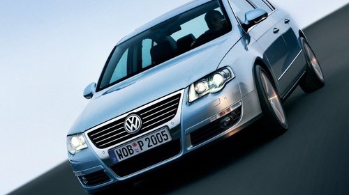 Bara fata VW Passat B6 2005 2006 2007 2008 2009 2010 3C0807217DGRU