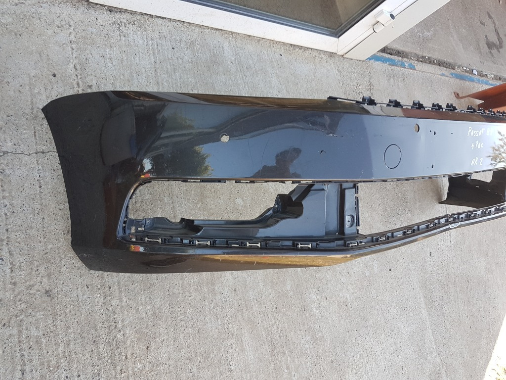Bara Fata VW Passat B7 4PDC (Mic defect)
