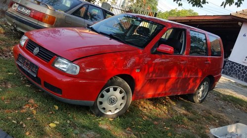 Bara fata VW Polo 6C 2000 BREAK 1.4 MPI