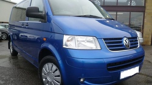 Bara fata VW T5 an 2006