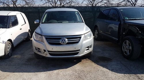 Bara fata VW Tiguan 2008 SUV 1.986