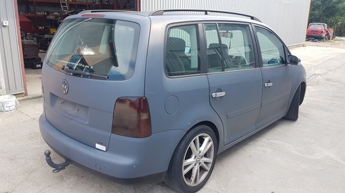 Bara fata VW Touran 2005 BREAK 2.0 PDDI