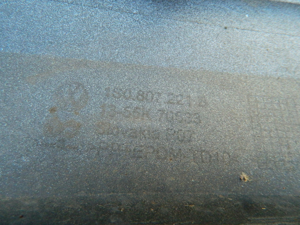 Bara fata VW UP model 2012-2016 cod 1S08