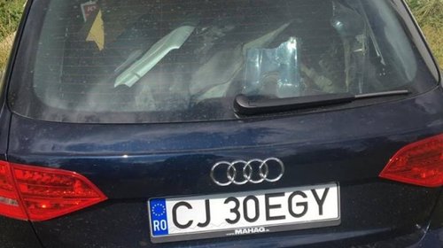Bara spate Audi A4 B8 avant 2011 cu senzori parcare