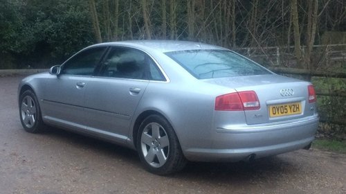 Bara spate Audi A8 2004 Berlina 4,0 ASE