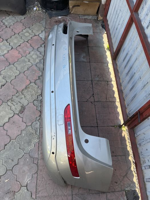 Bara spate Audi Q5 8R0 + spoiler