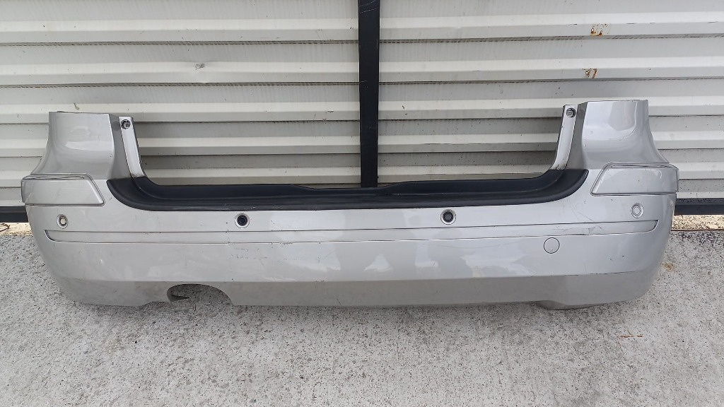 Bara spate B class w245 2006-2010 (model cu senzori de parcare)