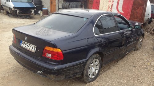 Bara spate BMW E39 + senzori parcare original