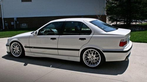 Bara spate BMW Seria 3 E36 1991 1992 1993 1994 1995 1996 1997 1998